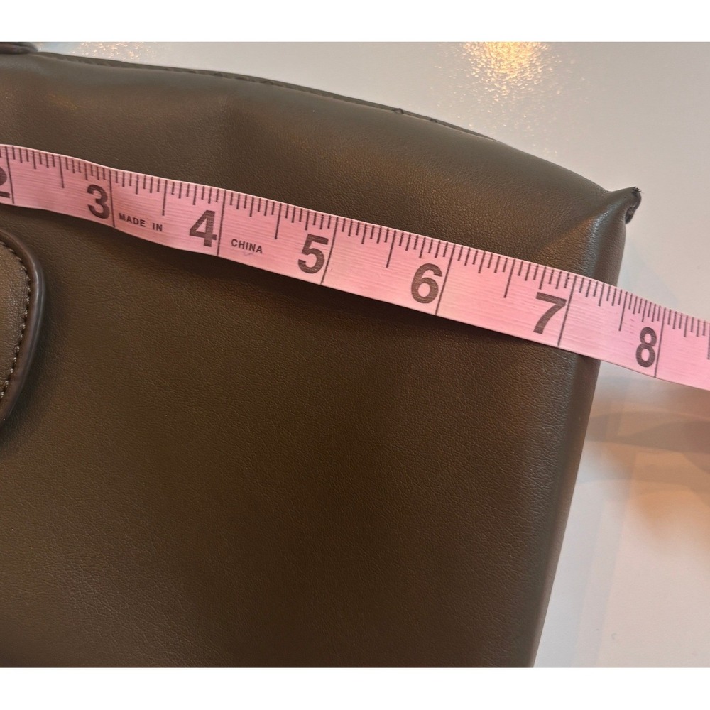 Olive Green Faux Leather Crossbody Phone Bag Small Minimalist Messenger Bag - Picture 6 of 8